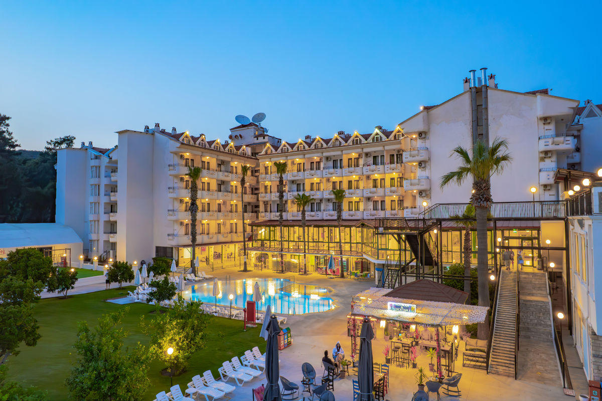 pinetahotels; pinetaclub; pinetaclubhotel; pinetaclubmarmaris; marmarisotelleri; erkenrezervasyon;