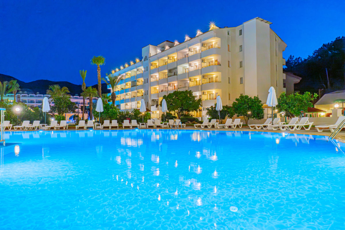 pinetahotels; pinetaclub; pinetaclubhotel; pinetaclubmarmaris; marmarisotelleri; erkenrezervasyon;